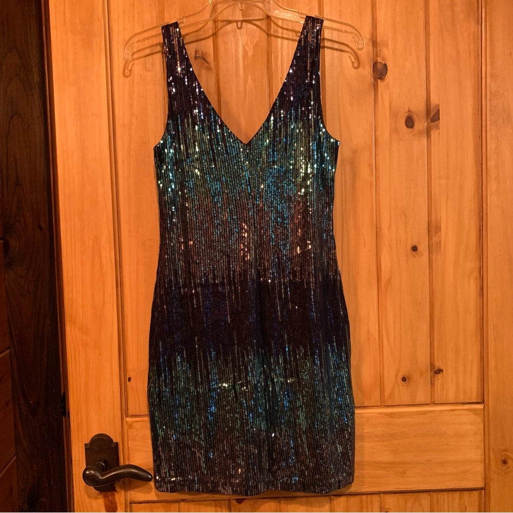 CHARLOTTE RUSSE Tiny Mostly Blue Sequin Dress Sz M - Picture 3 of 10